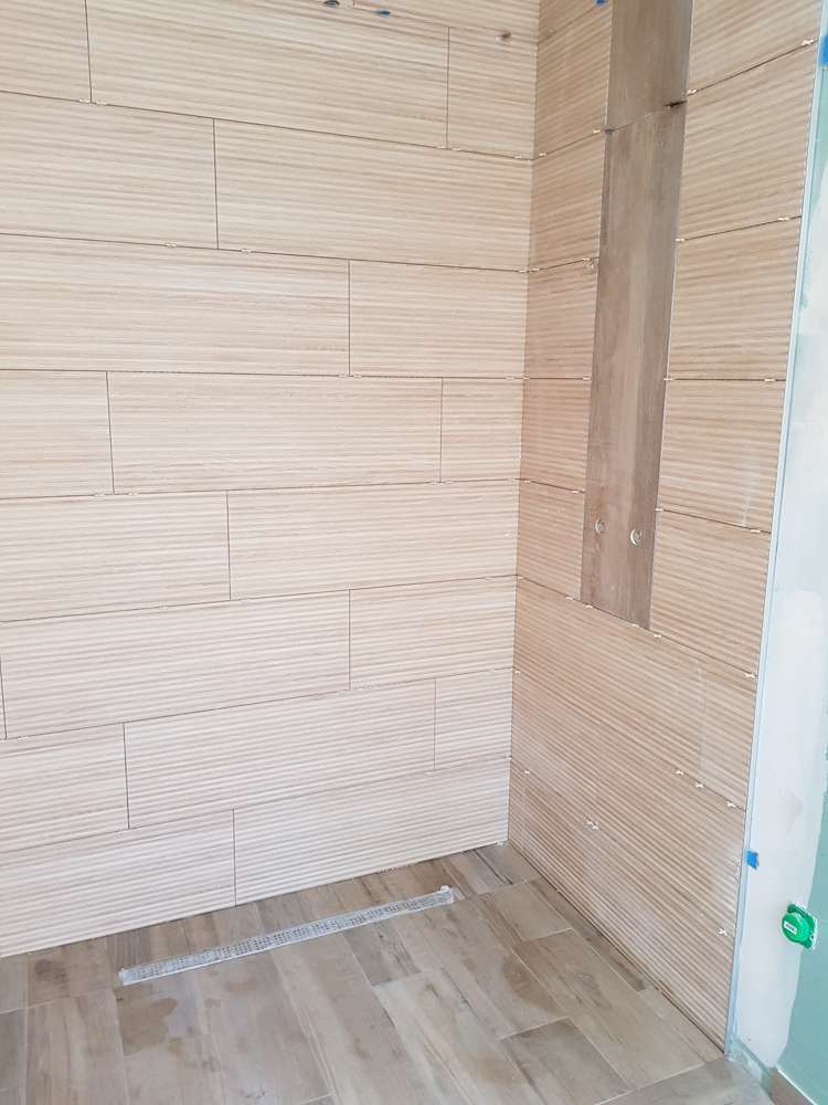 Faïence, pose de douche